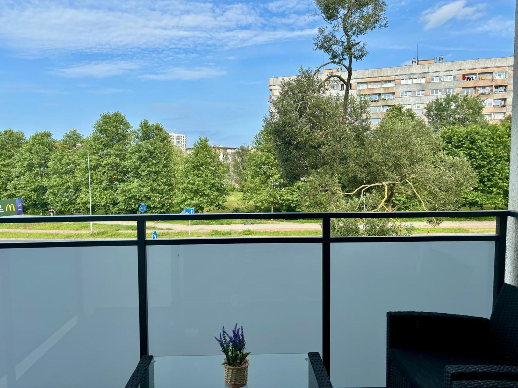 Apartment Green With Private Bike Storage Świnoujście Екстериор снимка